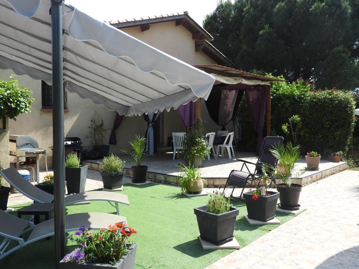 Appartement Mansarde Et Climatise 50 M2 Pompignan  外观 照片